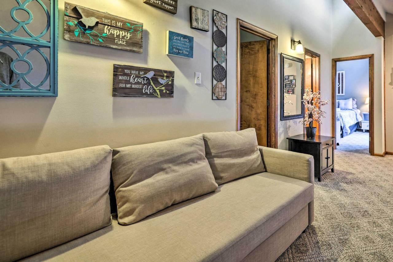 Poconos Vacation Home Walk To Locust Lake! Pocono Lake Ngoại thất bức ảnh